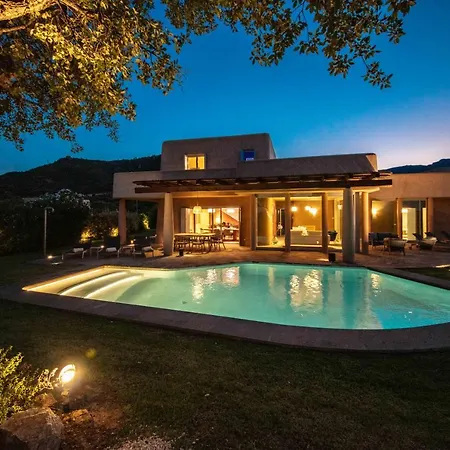 Is Molas * プーラ