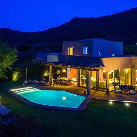Villa Is Molas *