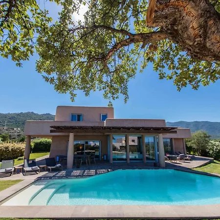 Villa Is Molas Pula